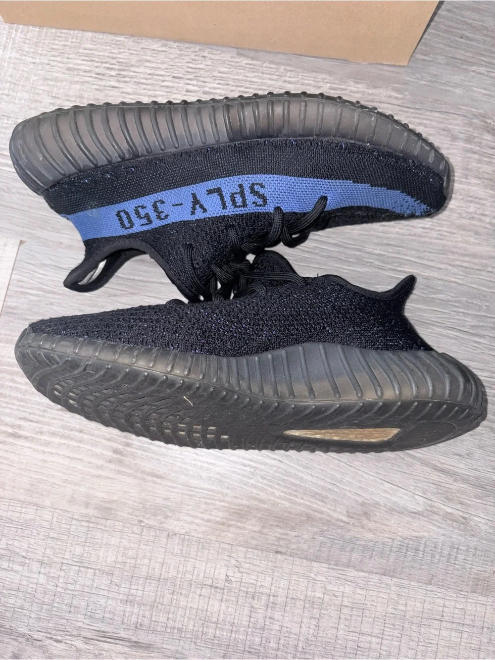 Yeezy Boost 350 Dazzling Blue size 6.5 with box
